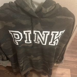 Pink Victoria secrete sweat pants /top matching set